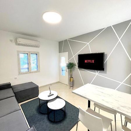 Rambam Beach Apartment حيفا المظهر الخارجي الصورة